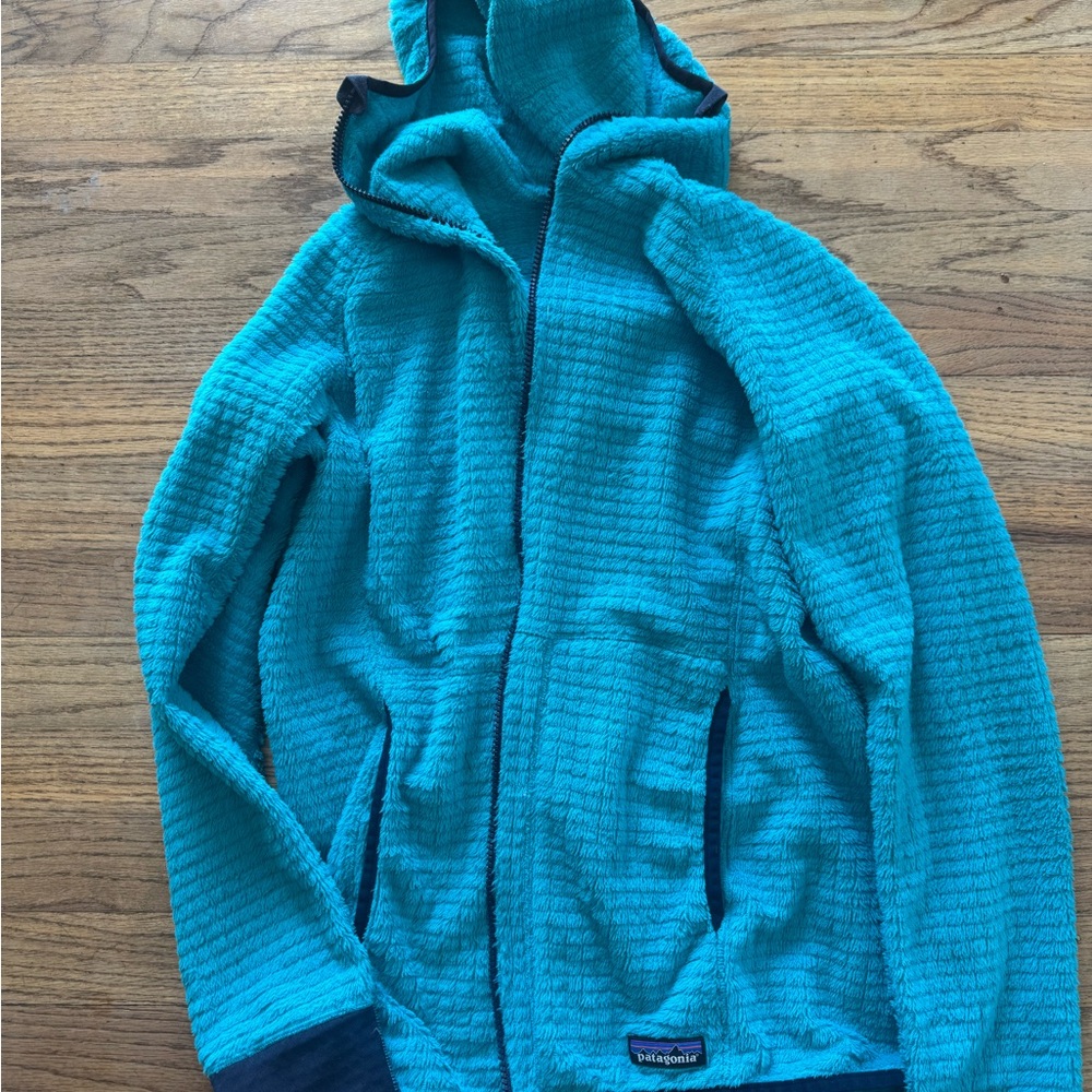 Patagonia Teal Hooded Fleece with Navy Chest Pocket - Picture 2 of 3